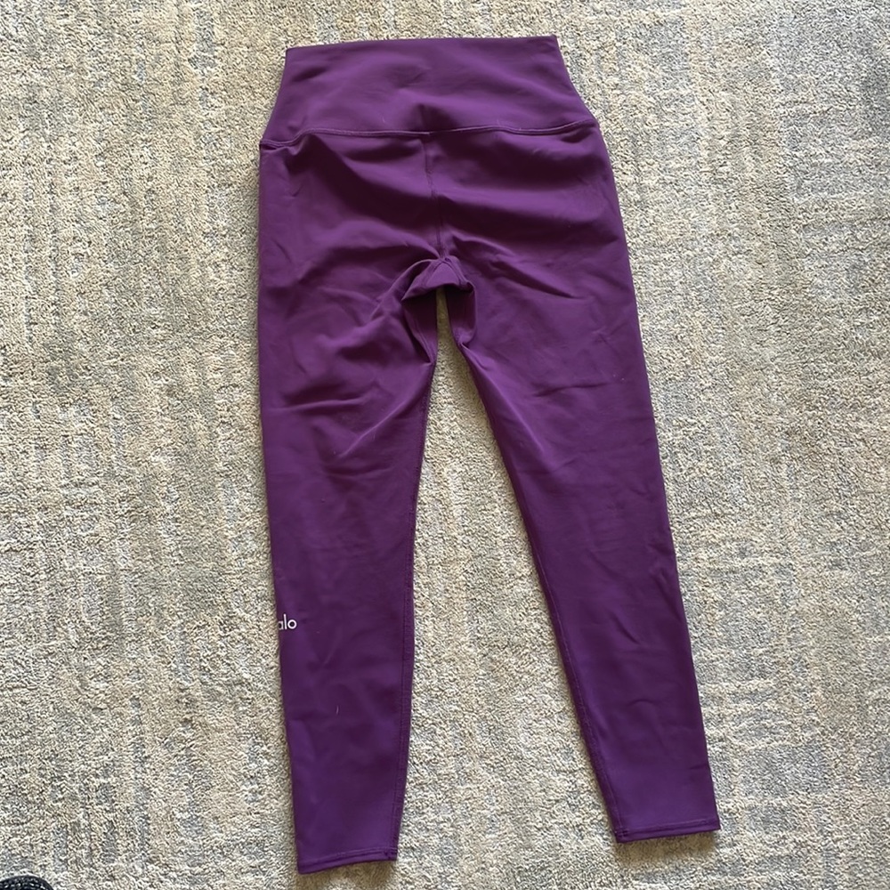 Alo 7/8 High-Waist Airbrush Legging - Picture 2 of 5
